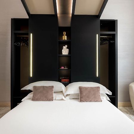 Dharma Luxury Hotel Rom Exteriör bild
