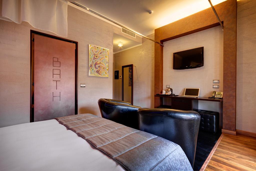 Dharma Luxury Hotel Rom Rum bild
